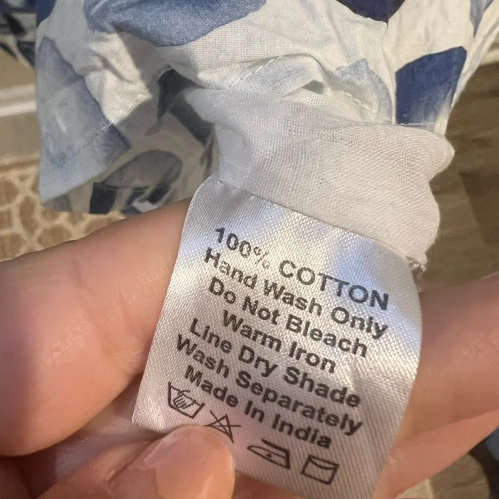 NWOT Marigold Blue and White Patterned Wrap Dress - Picture 8 of 10